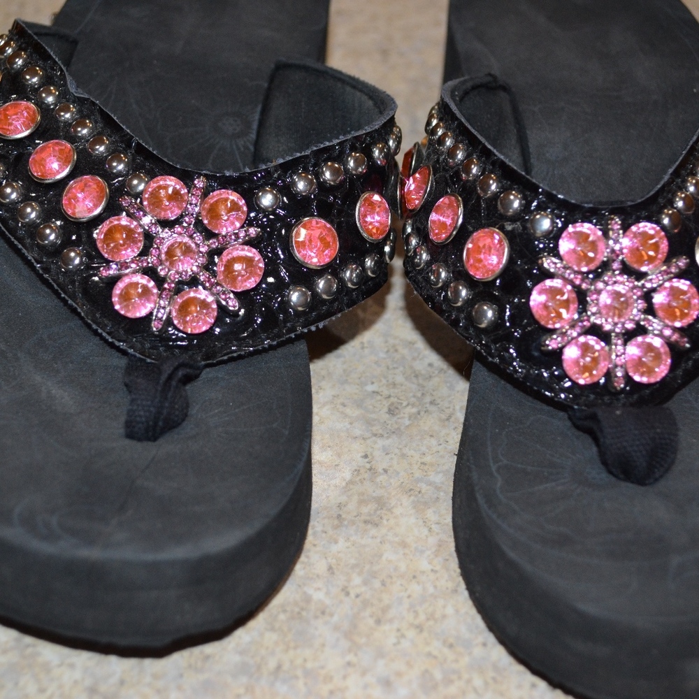 Ladies Pink Flip Flops